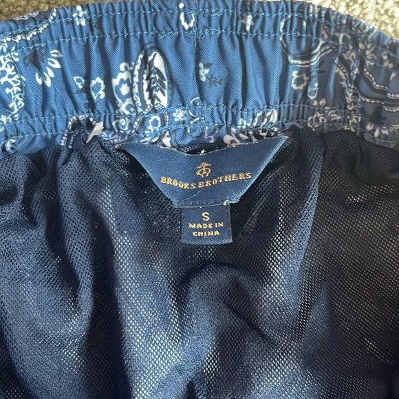 brooks brothers blue swim trunks - Picture 3 of 3